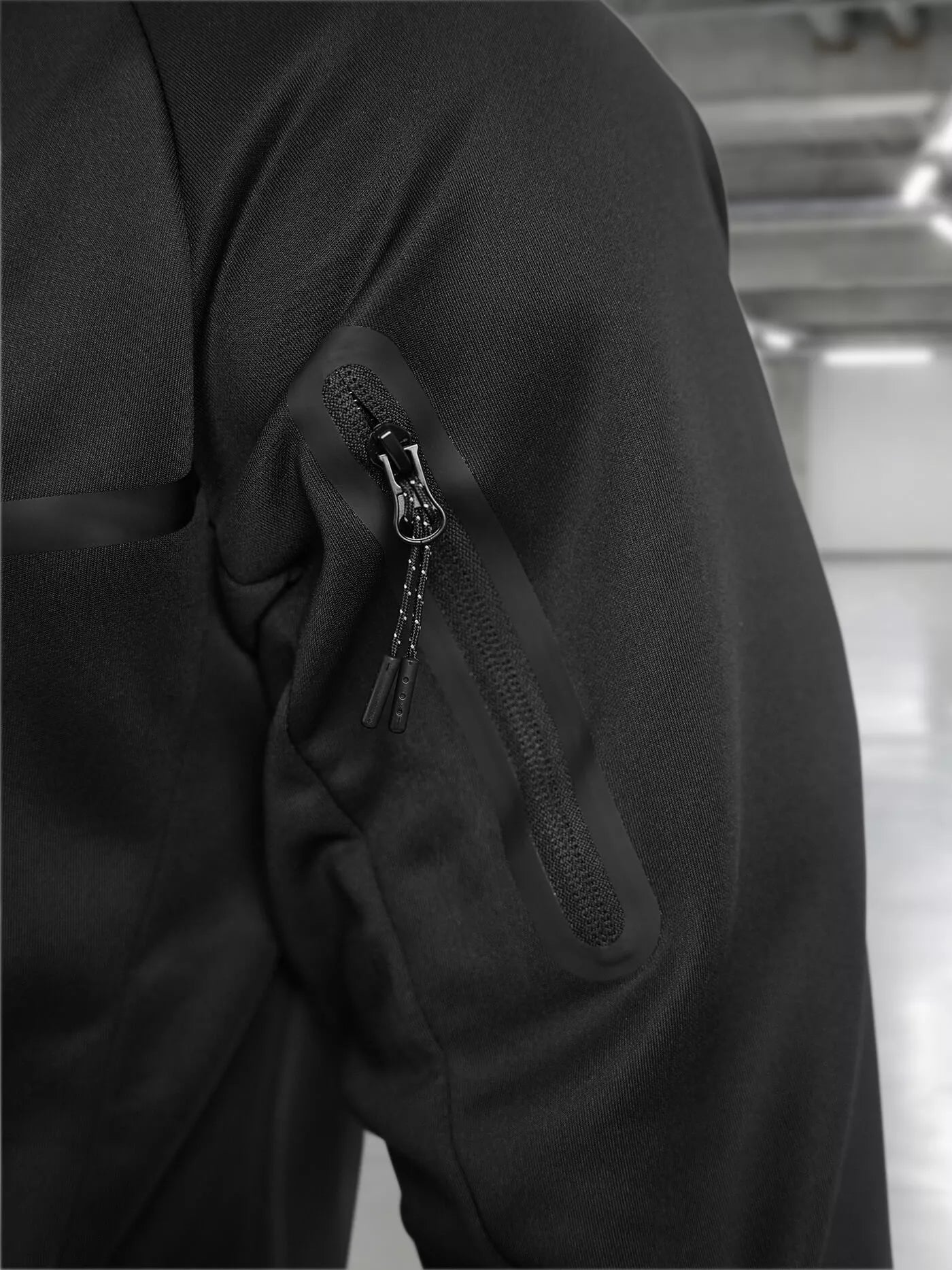 Juodas vyriškas komplektas Jake