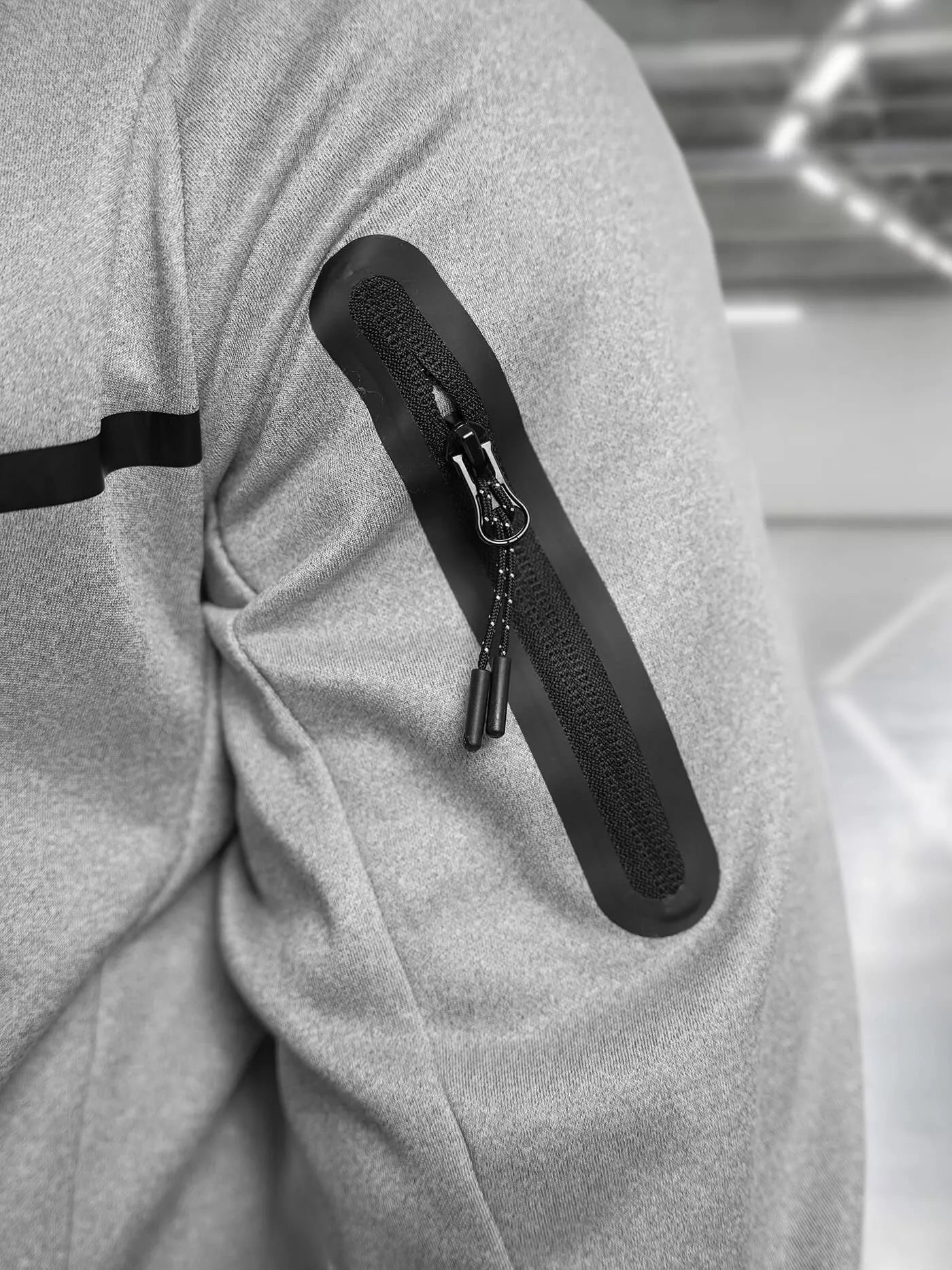 Šviesiai pilkas vyriškas komplektas Jake