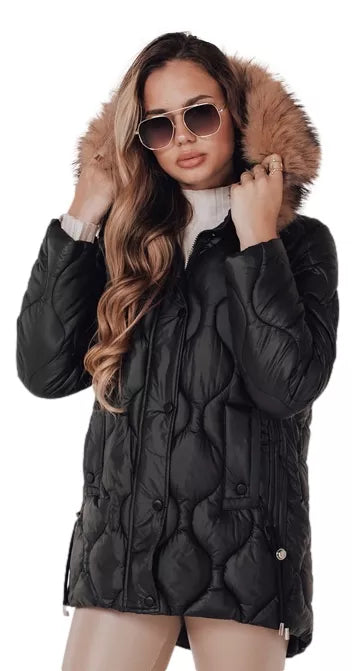 Moteriška juoda žieminė striukė su rudu kailiuku Lumor