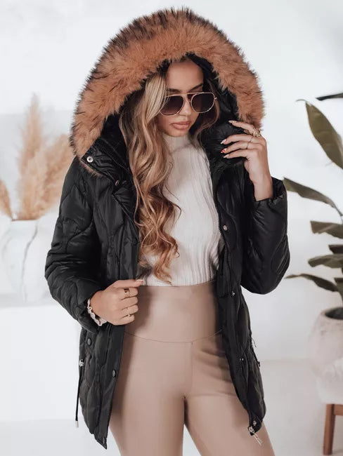 Moteriška juoda žieminė striukė su rudu kailiuku Lumor