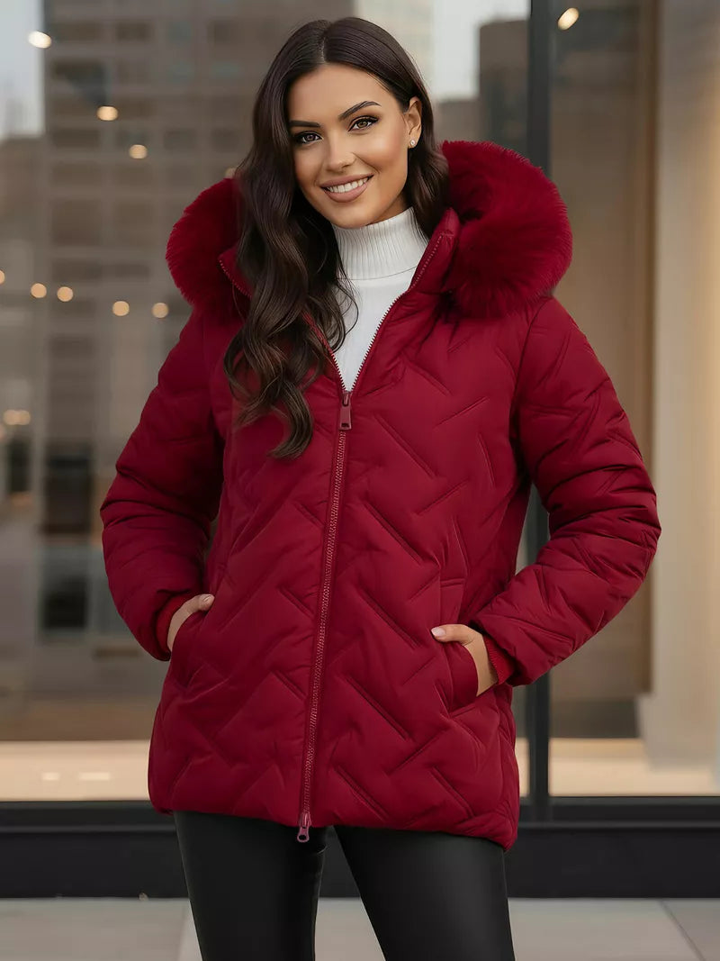 Moteriška bordo žieminė striukė su gobtuvu Levi