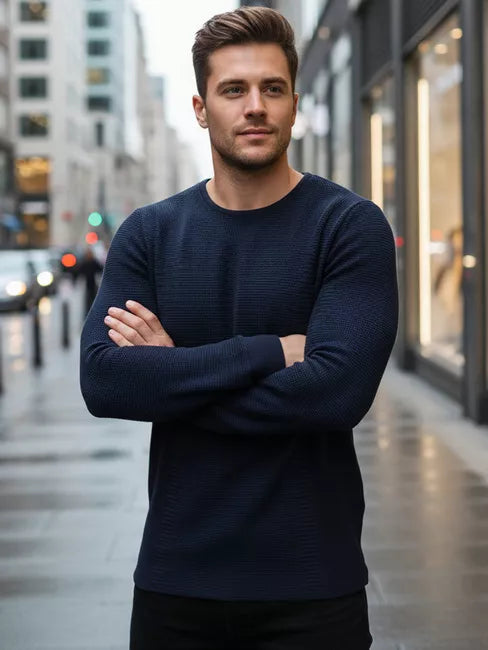 Vyriškas tamsiai mėlynas megztinis Spike