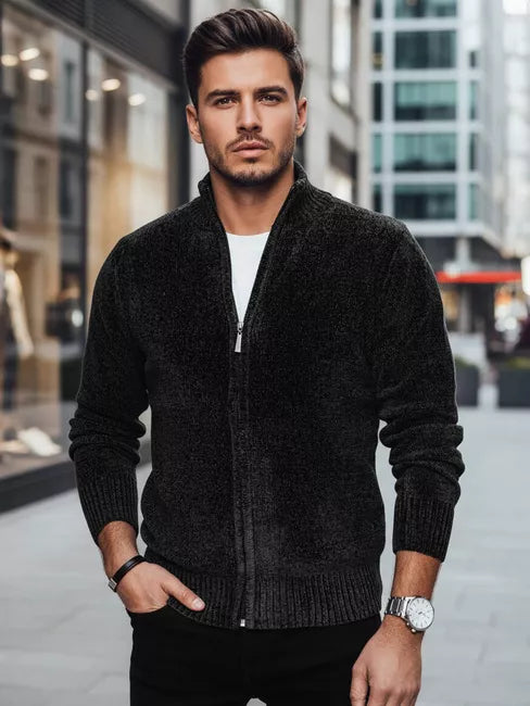 Vyrškas juodas megztinis Andri