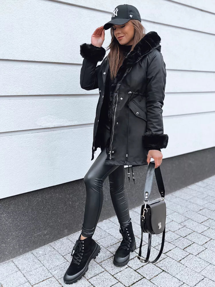 Juoda moteriška striukė su juodu kailiu Arctic