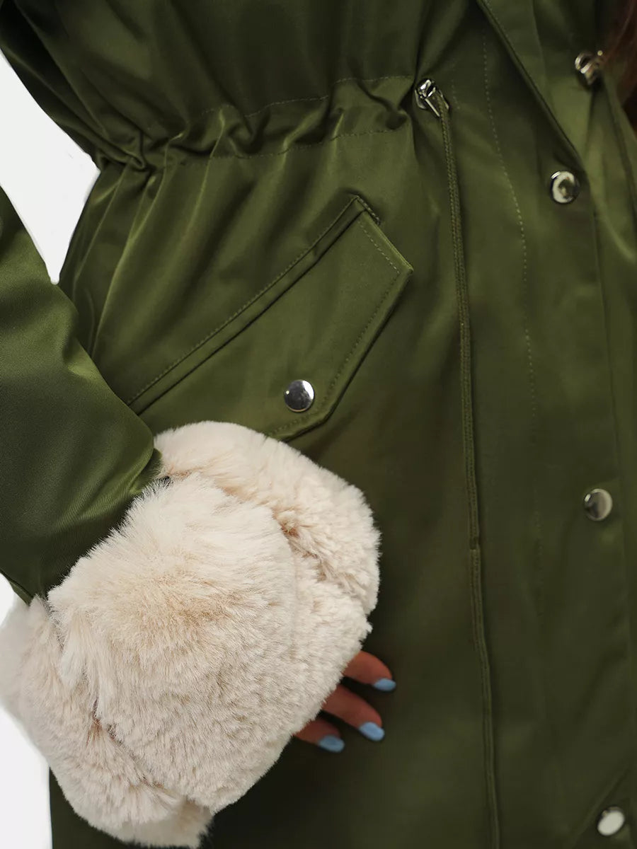 Žalia moteriška striukė Moly