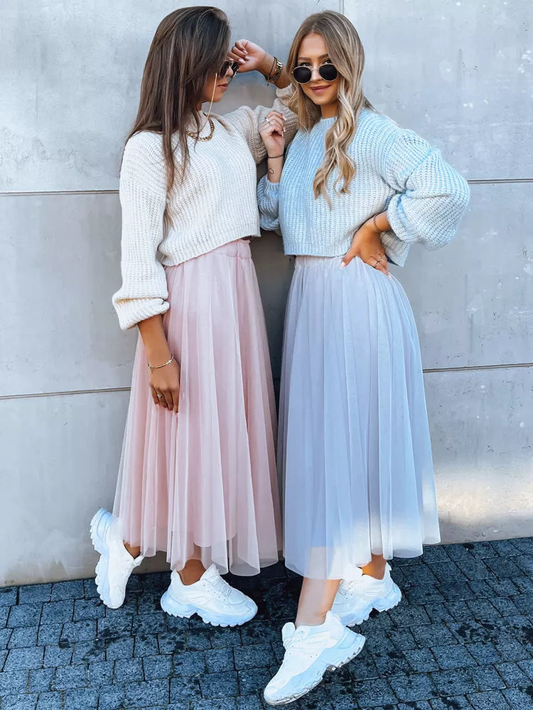 Smėlio spalvos megztinis Blis