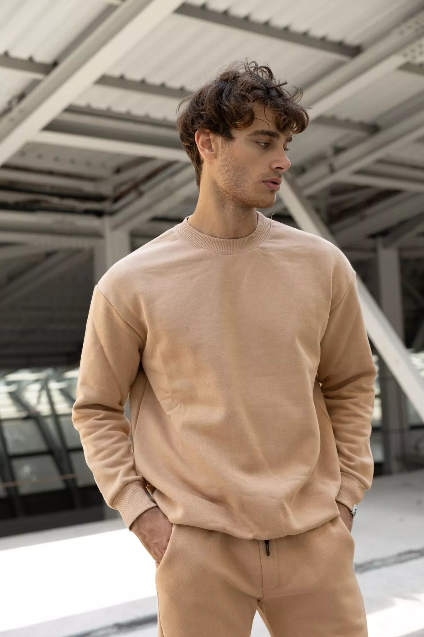 Smėlio spalvos vyriškas komplektas Lipo