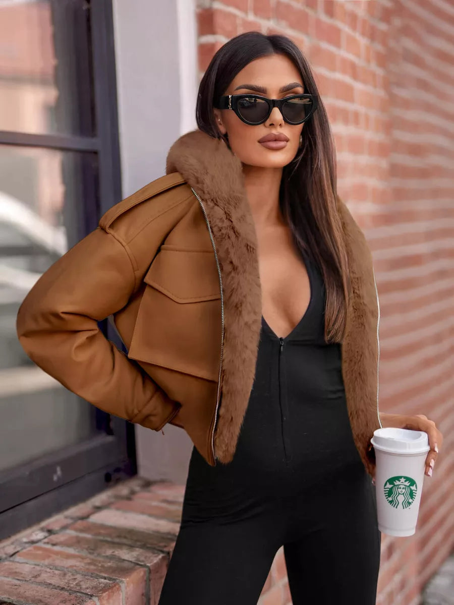 Ruda odinė striukė su rudu kaliuku Auro