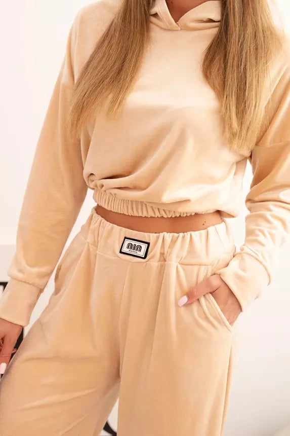 Moteriškas rusvas aksominis komplektas Rizo