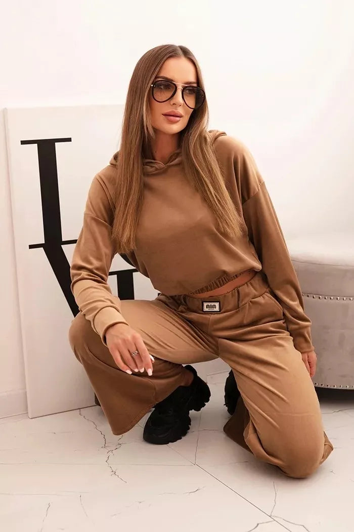 Moteriškas rudas aksominis komplektas Rizo