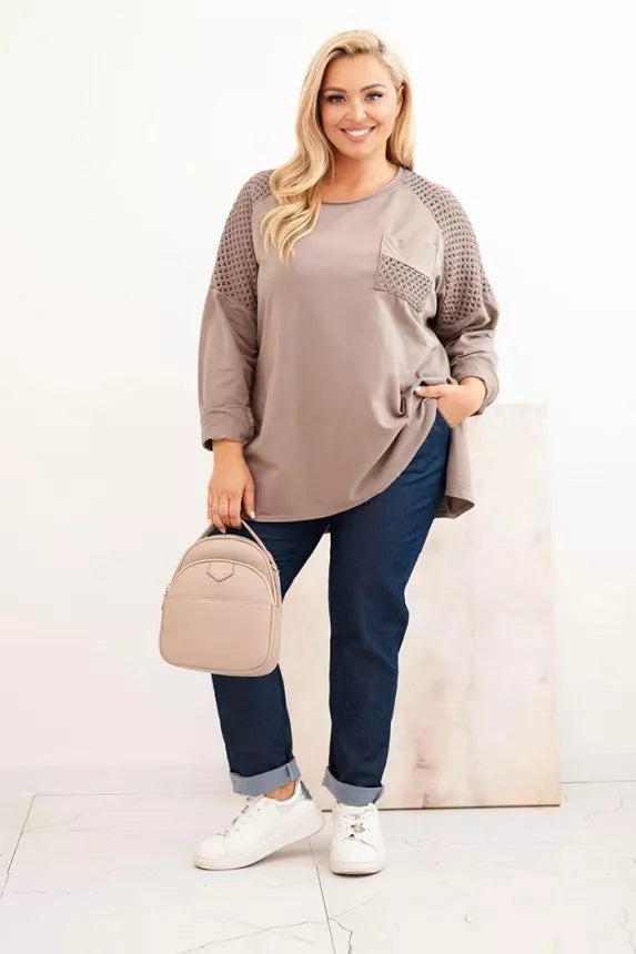 Moteriškas tamsiai rusvas megztinis su raštu Stelo