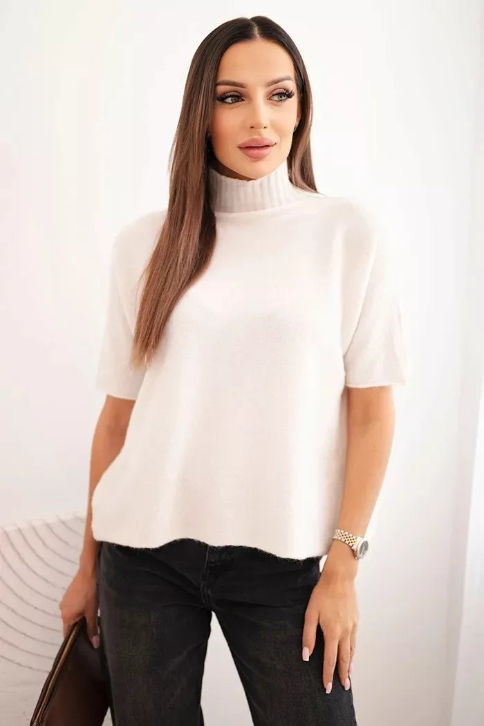 Moteriškas šviesiai rusvas megztinis trumpomis rankovėmis Endi