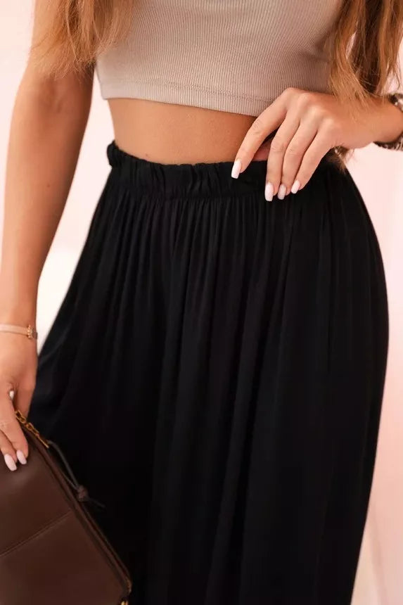 Moteriškos plačios juodos spalvos kelnės Andi