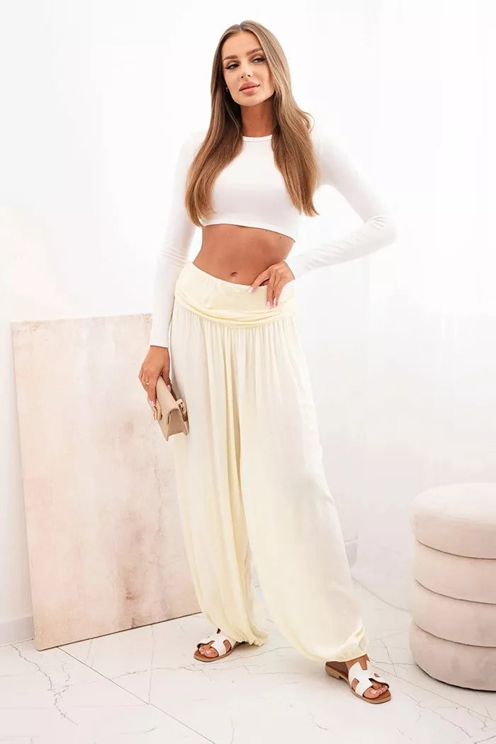 Moteriškos švisiai geltonos kelnės su klostėmis Prosa