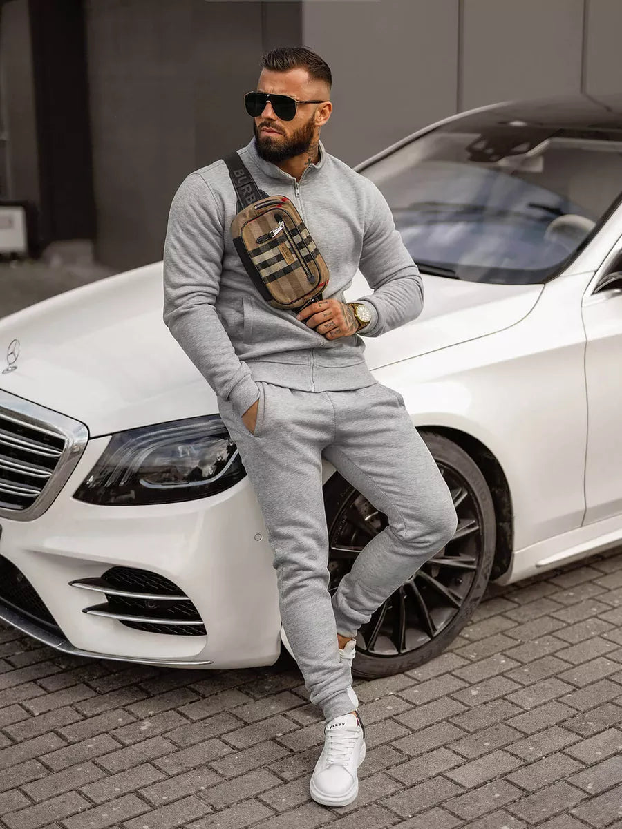 Šviesiai pilkas vyriškas sportinis kostiumas Armin