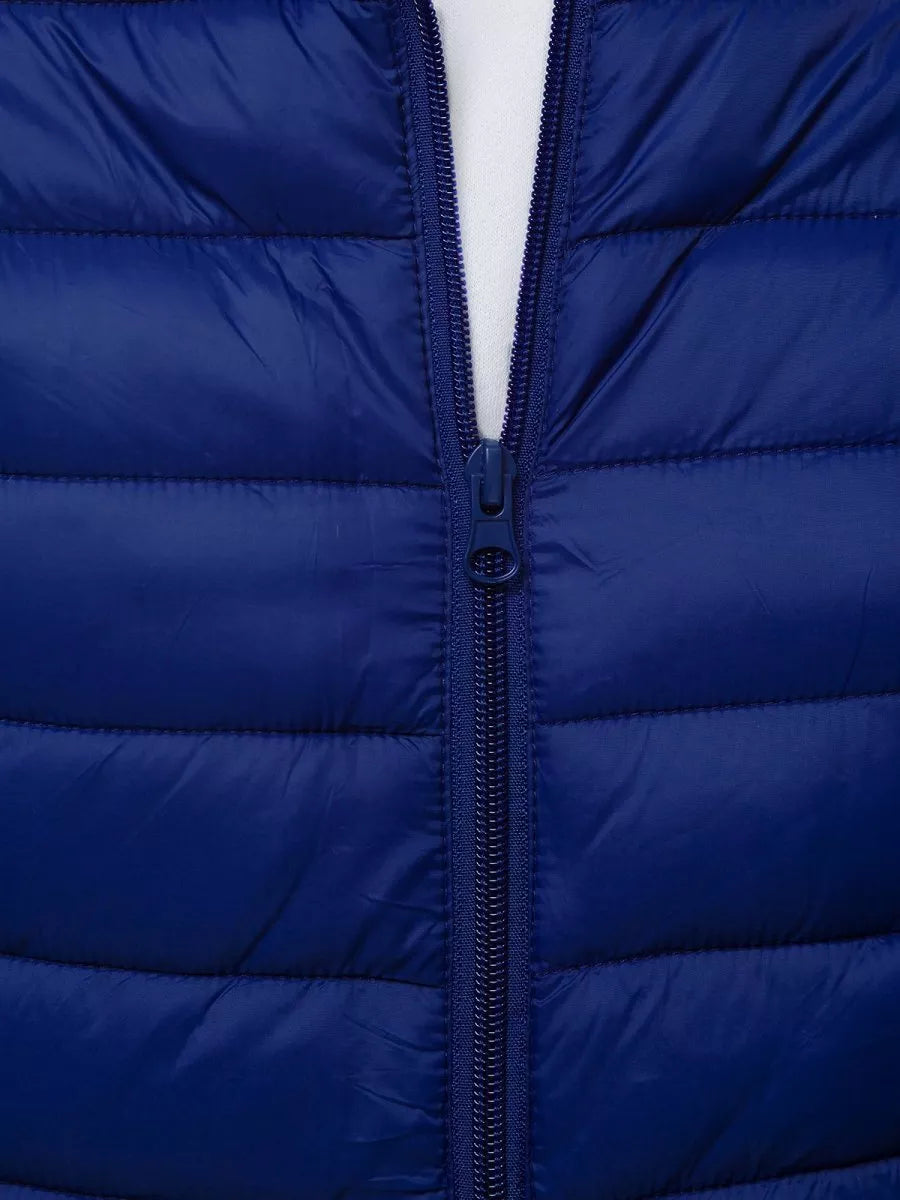 Moteriška tamsiai mėlyna