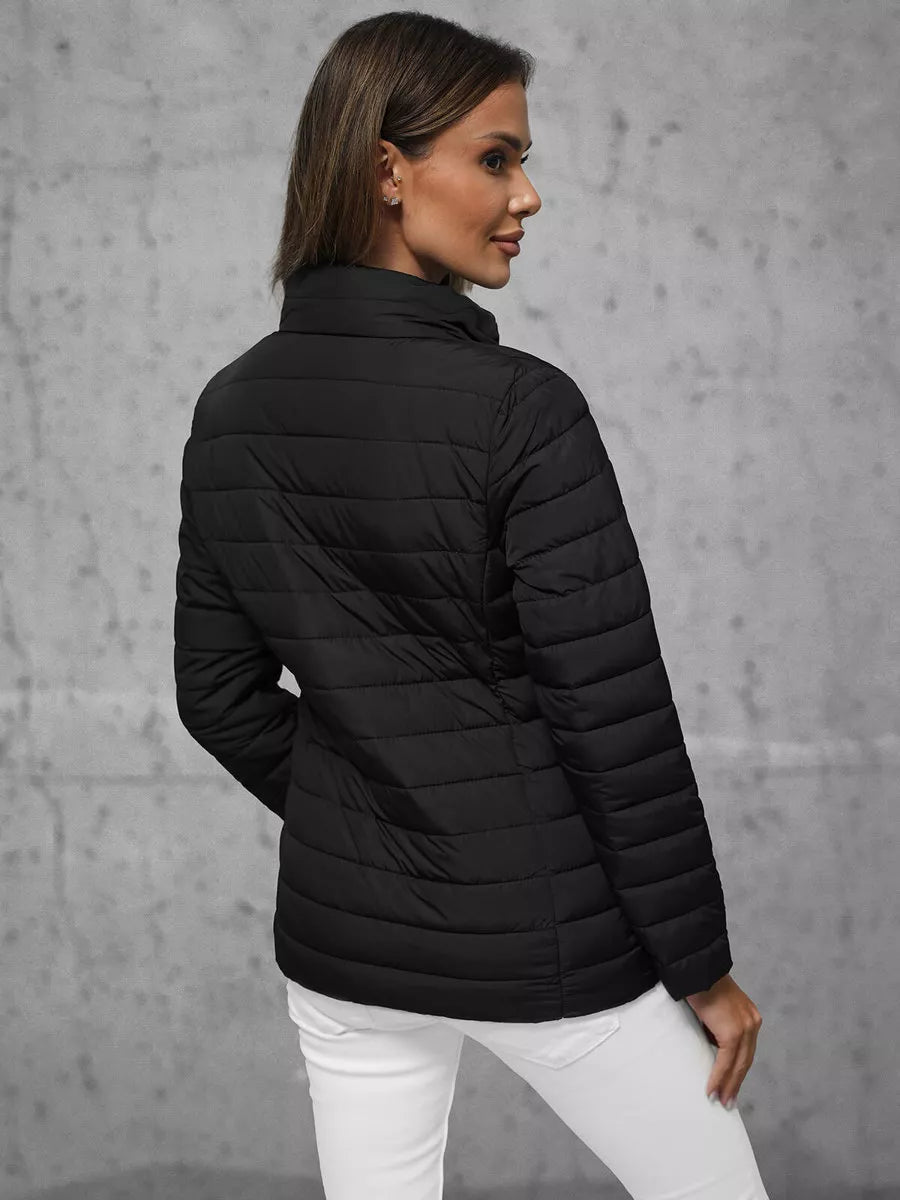 Juoda striukė Titer