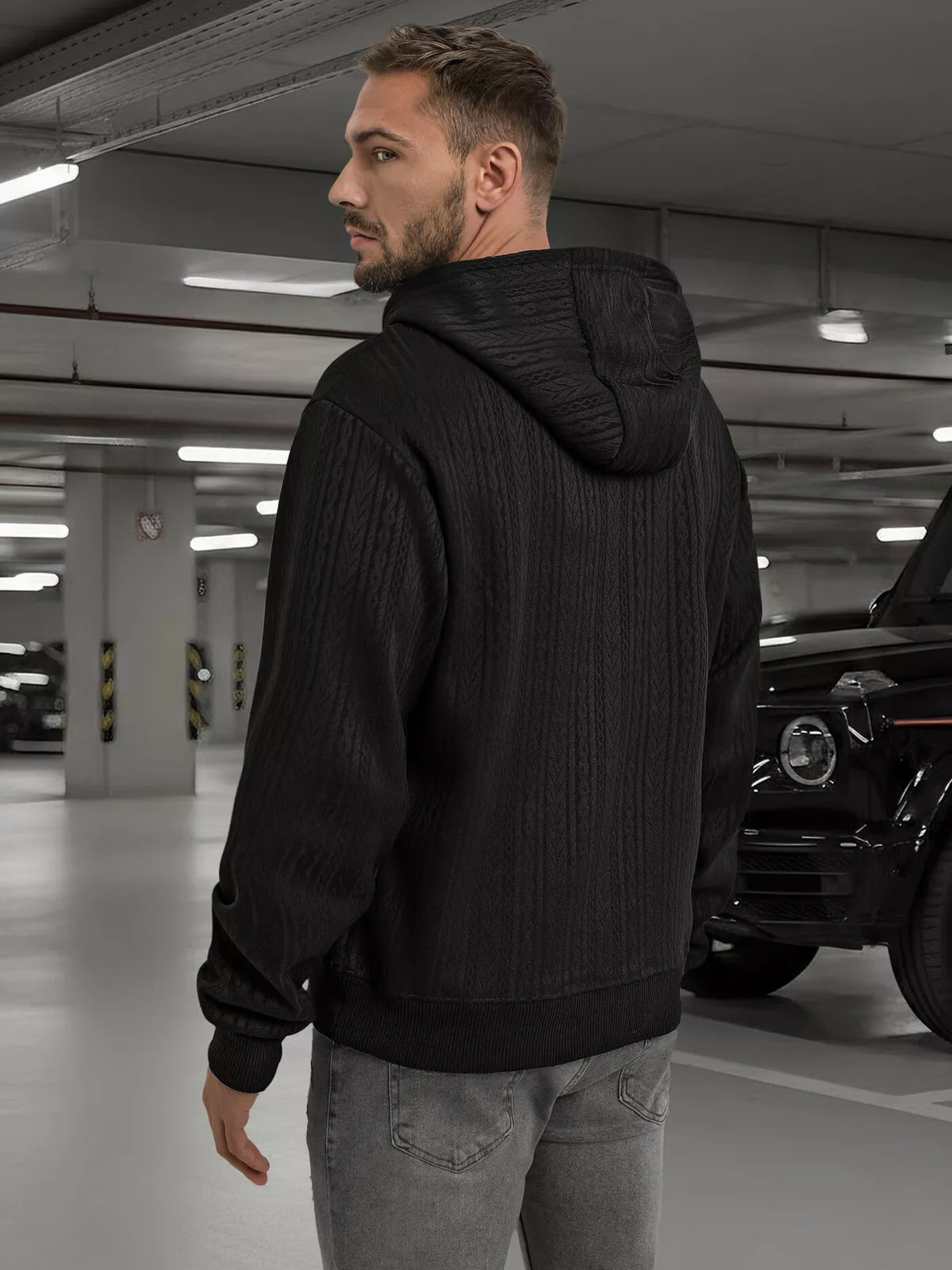 Vyriškas juodas džemperis su gobtuvu Race