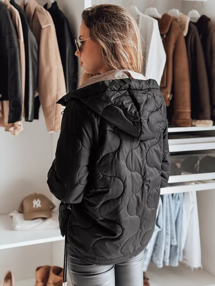 Moteriška juoda striukė Olin