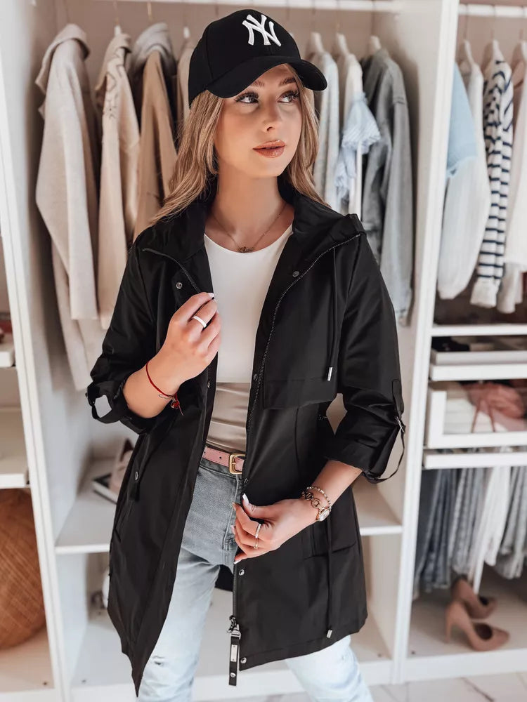 Juoda moteriška striukė Modo