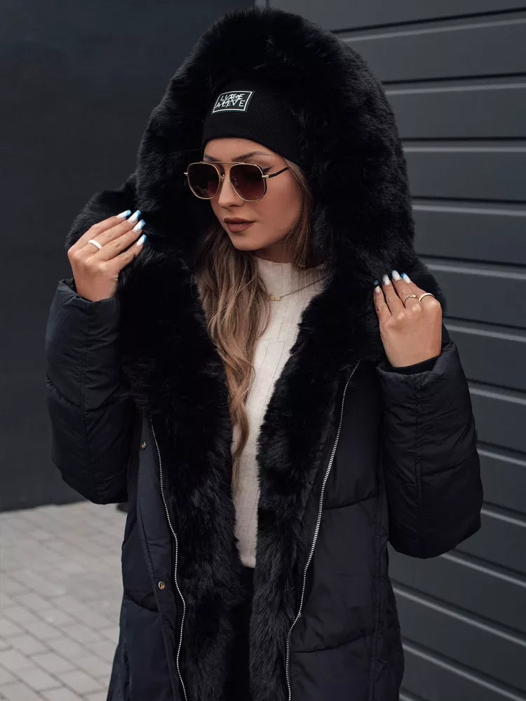 Moteriška žieminė juoda striukė Niki