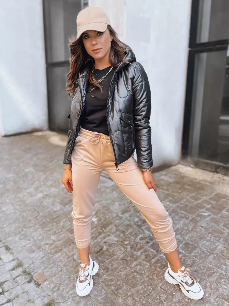 Moteriška juoda striukė Wool