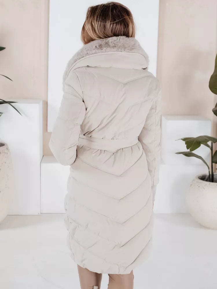 Moteriška žieminė balta striukė Karlin