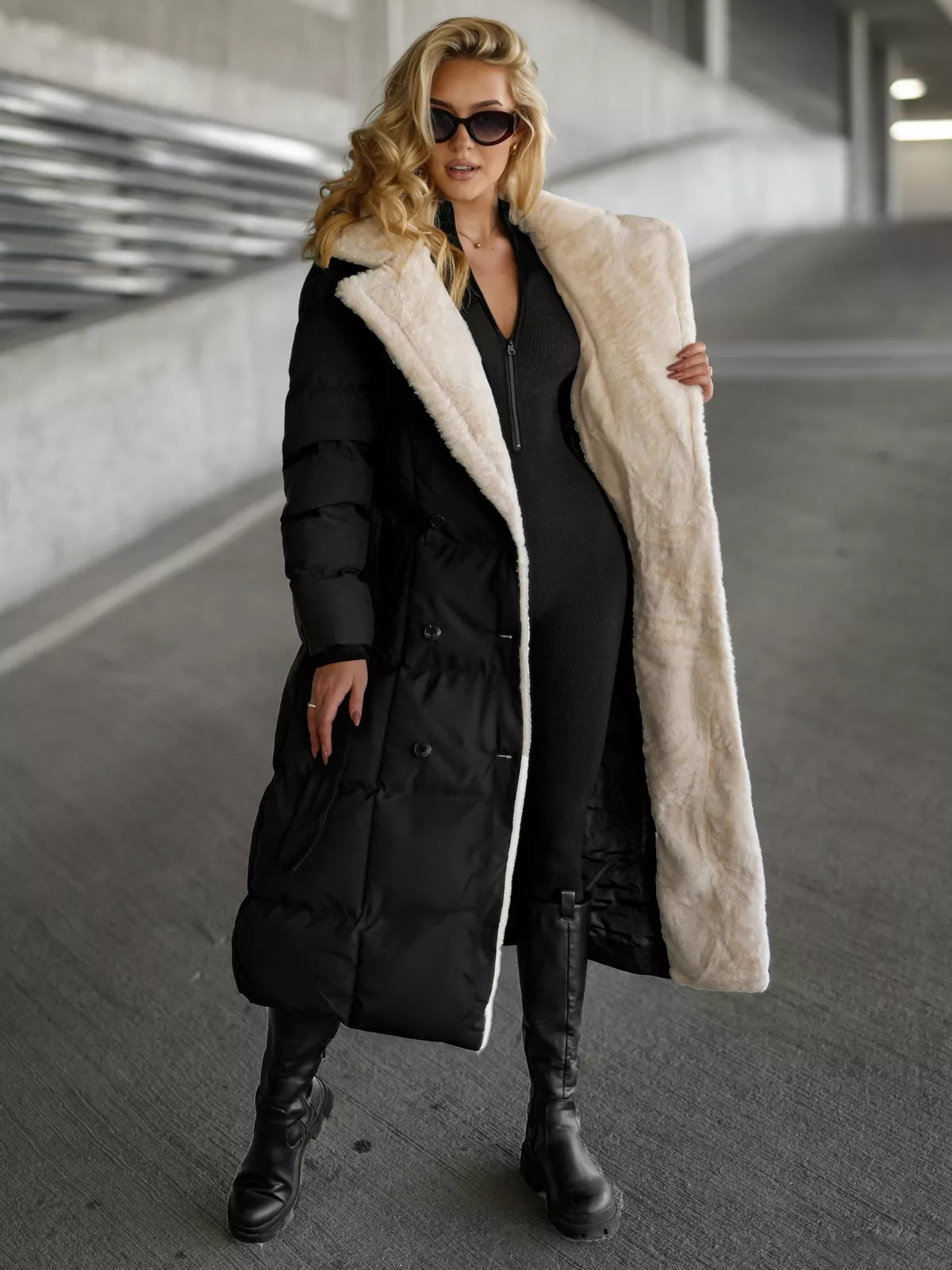 Moteriškas dygsniuotas juodos spalvos striukė Charlot