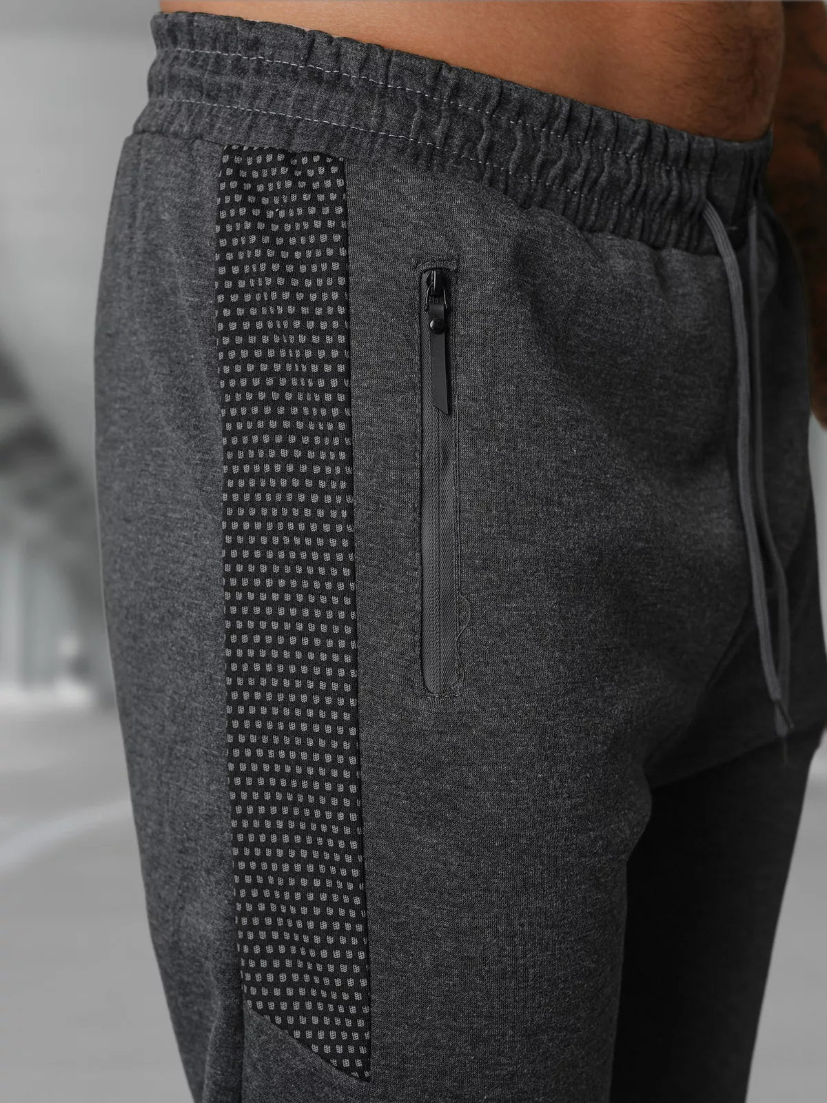 Vyriškos tamsiai pilkos laisvalaikio kelnės Emit