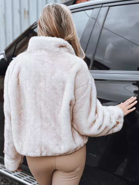 Moteriškas baltas trumpas kailinis paltas Ariel