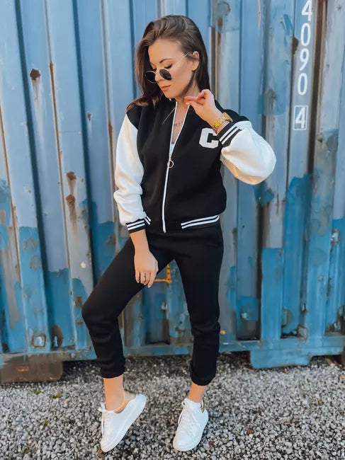 Moteriškas juodas sportinis komplektas Celia