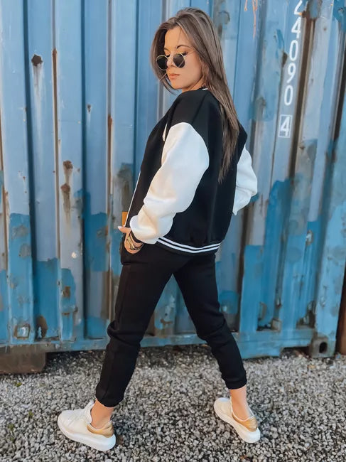 Moteriškas juodas sportinis komplektas Celia