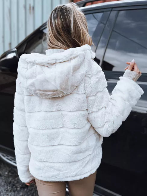 Moteriškas rusvas kailinis švarkas Santa