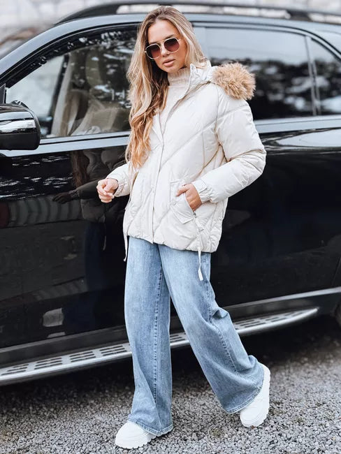 Moteriška balta žieminė striukė su gobtuvu Mari