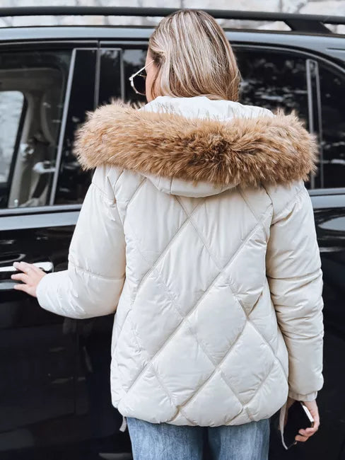 Moteriška balta žieminė striukė su gobtuvu Mari