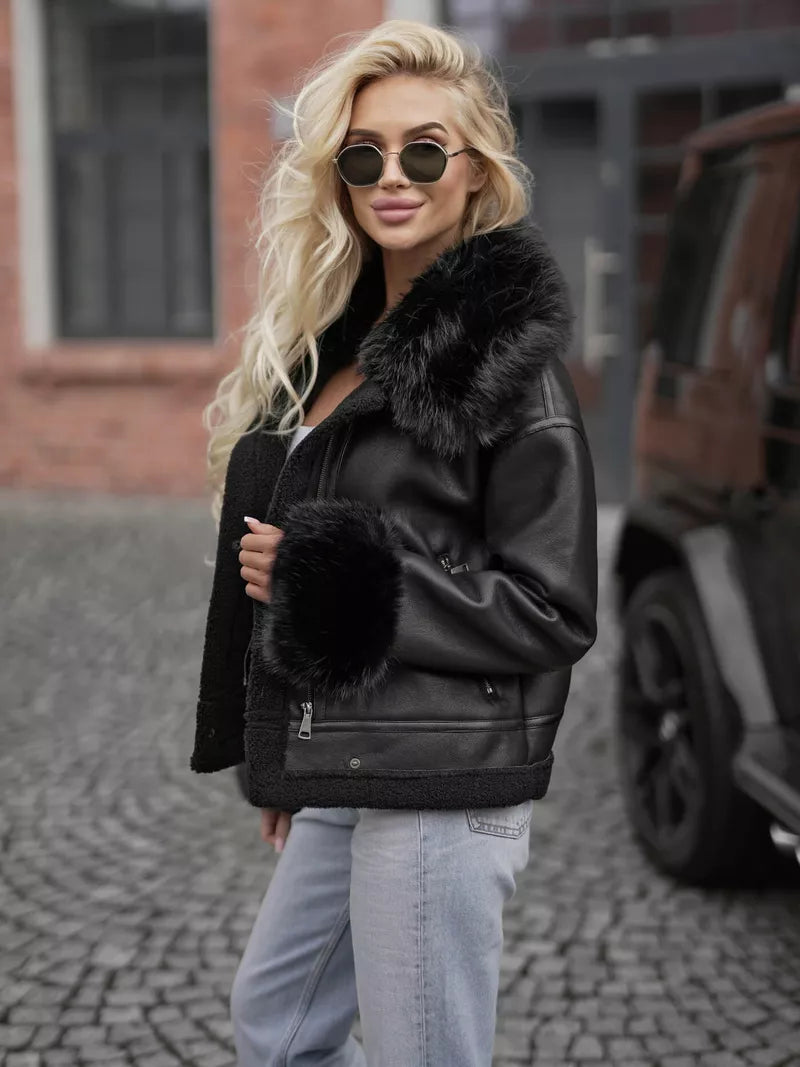 Moteriška juoda žieminė striukė Cari