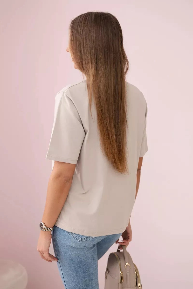 Moteriški smėlinės spalvos marškinėliai Madame