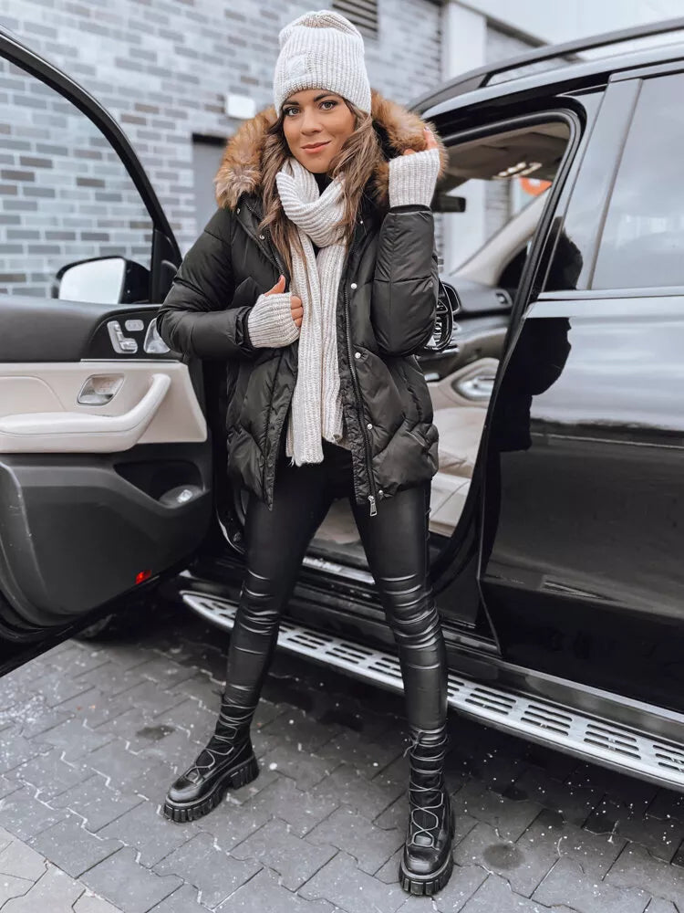 Moteriška juoda žieminė striukė Doran