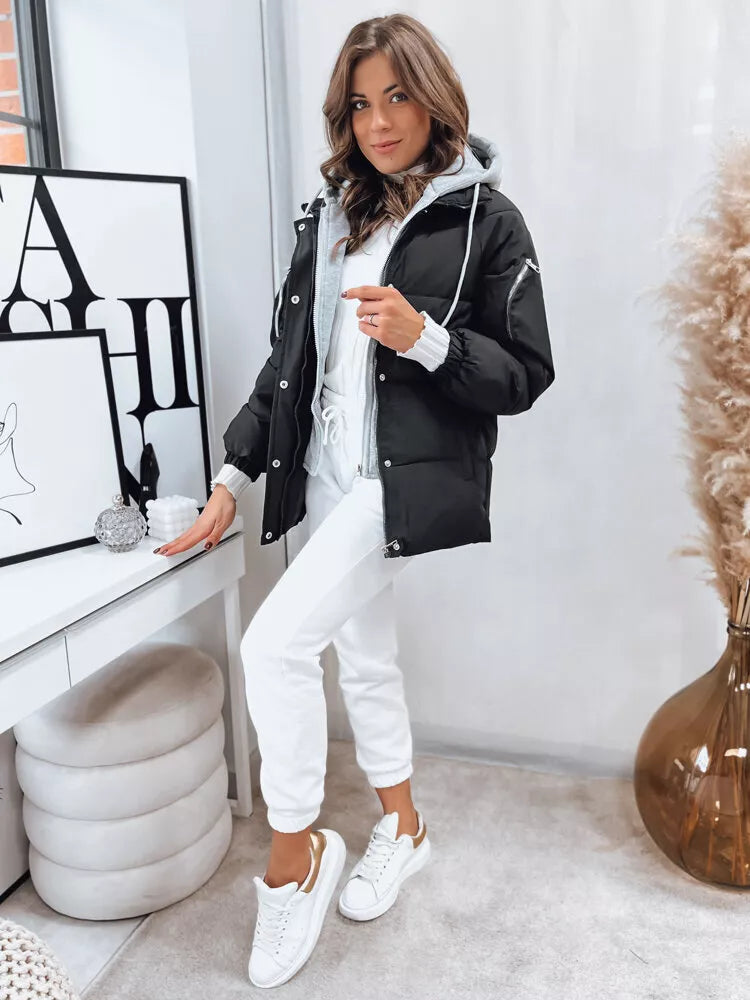 Moteriška juoda žieminė striukė Space