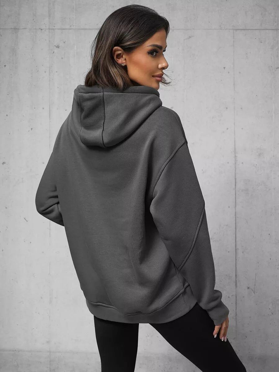 Moteriškas pilkas džemperis Broken