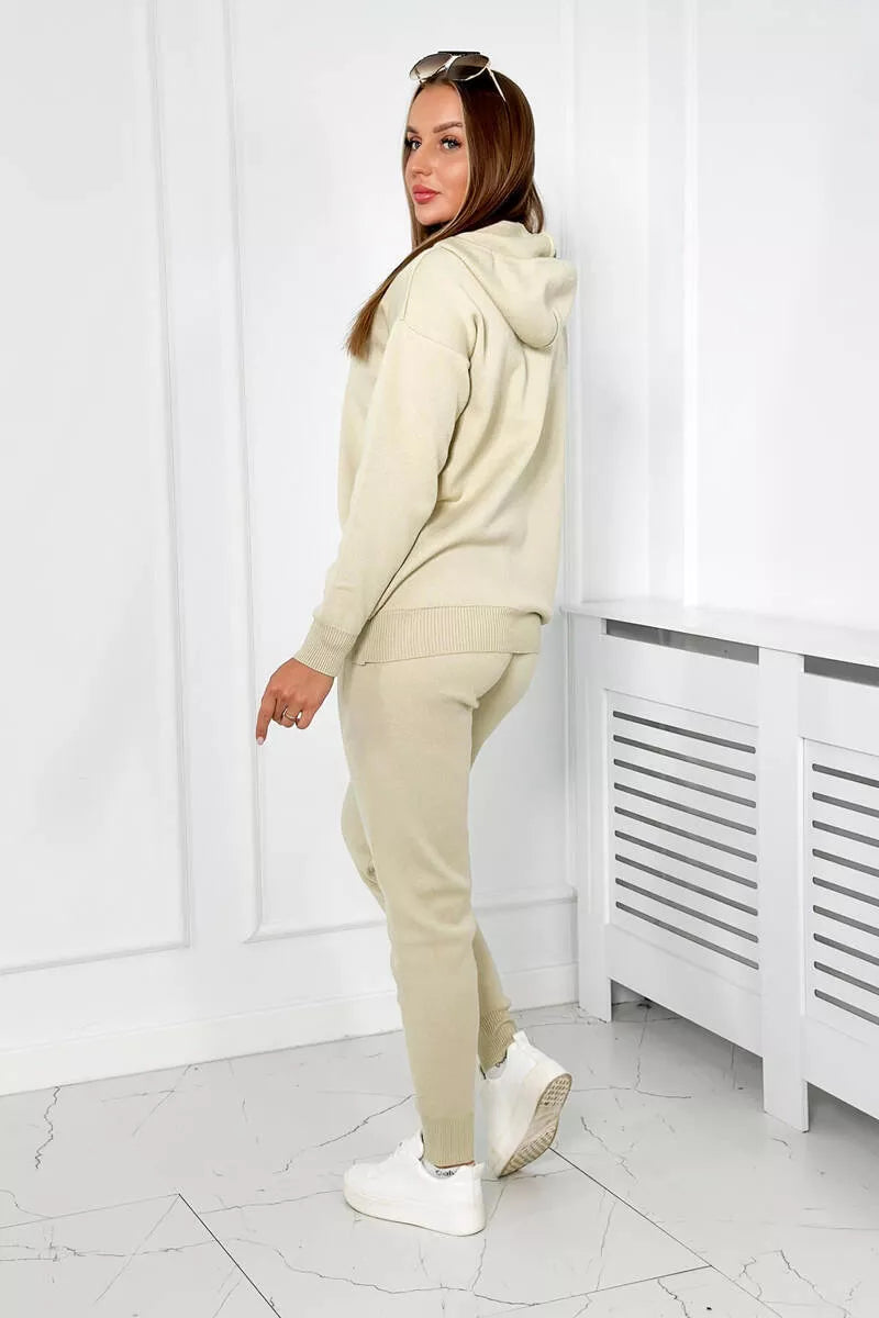 Moteriškas tamsus smėlinis komplektas Ivy