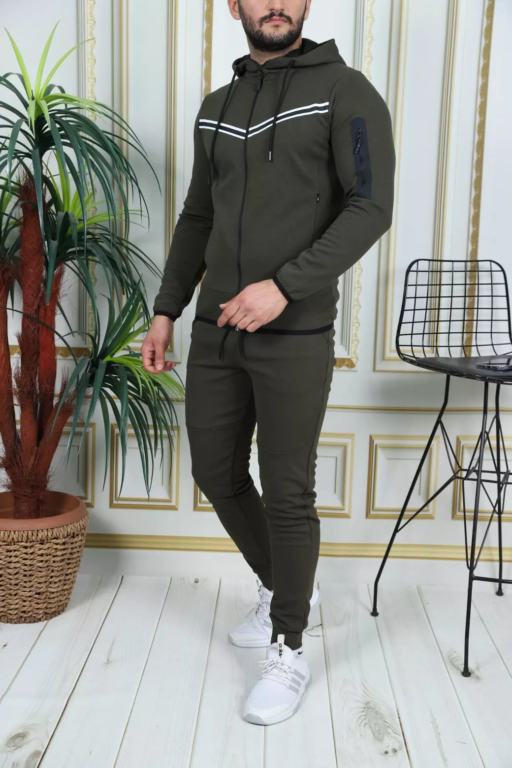 Sportinis komplektas chaki Okar