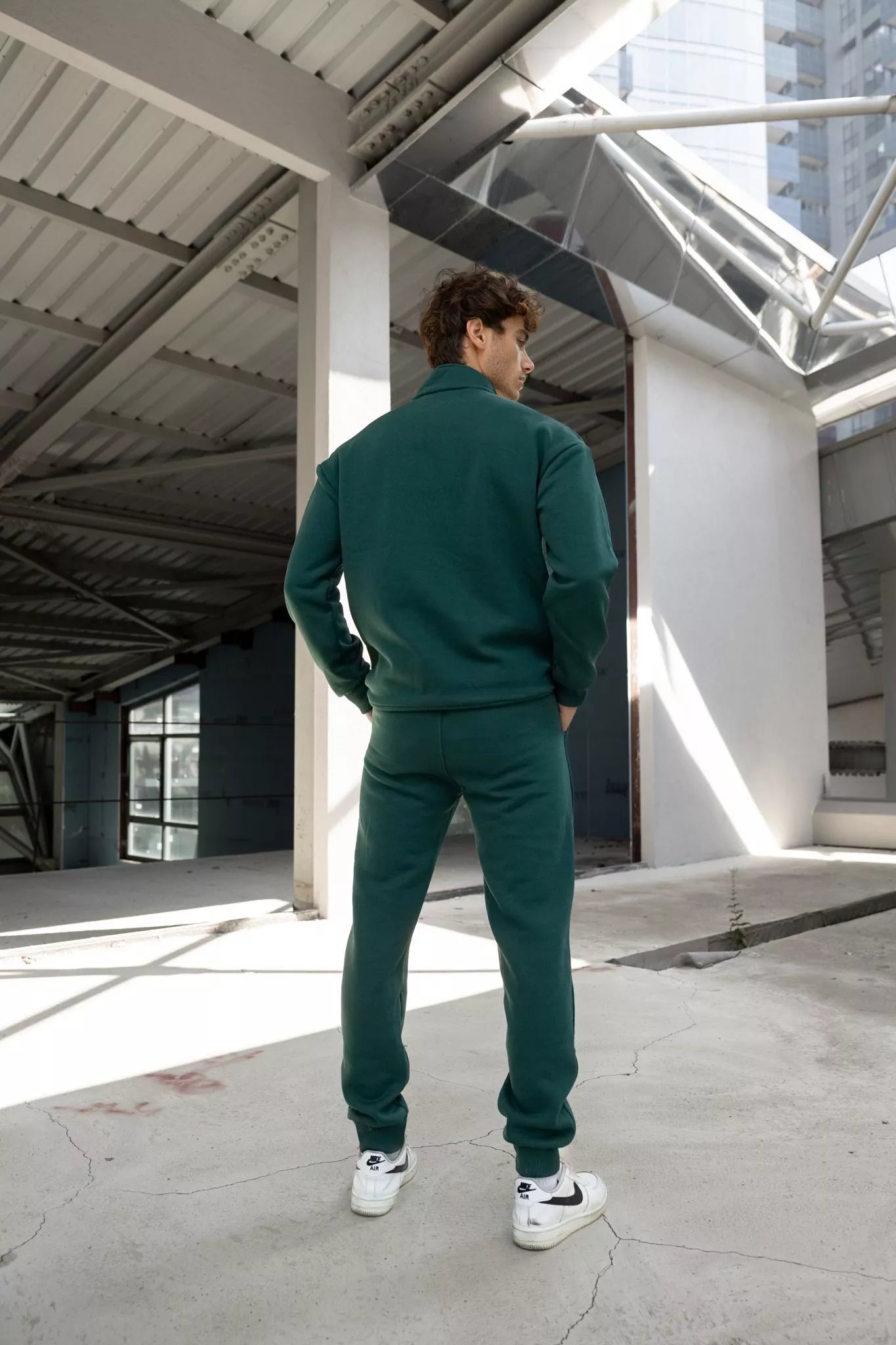 Tamsiai žalias vyriškas komplektas Gerol