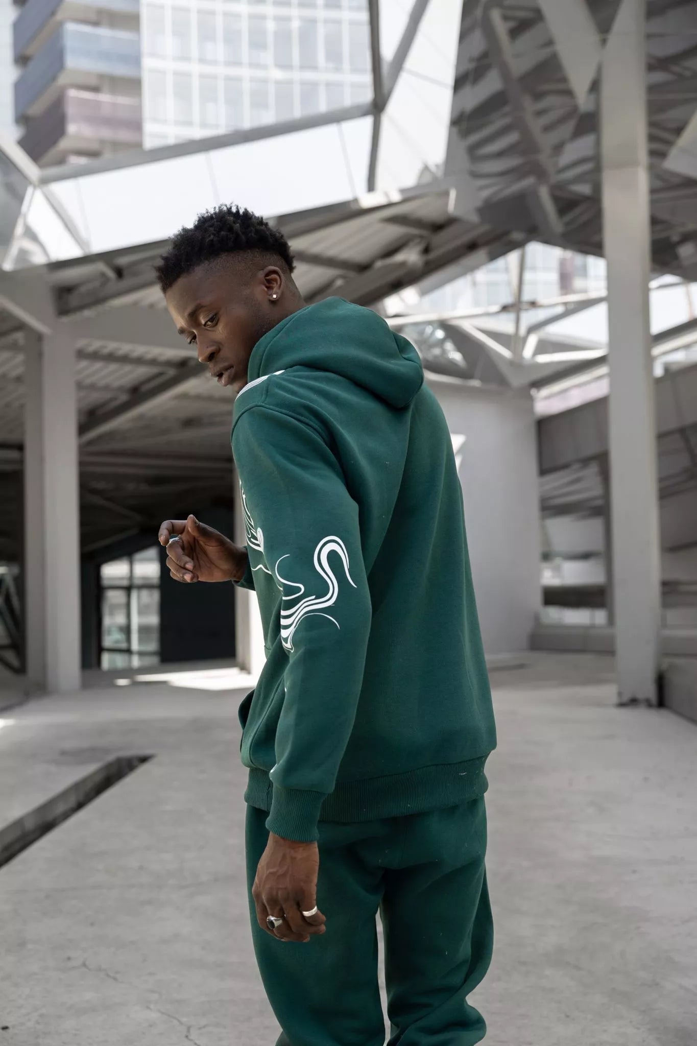 Vyriškas žalias sportinis kostiumas Road Trip