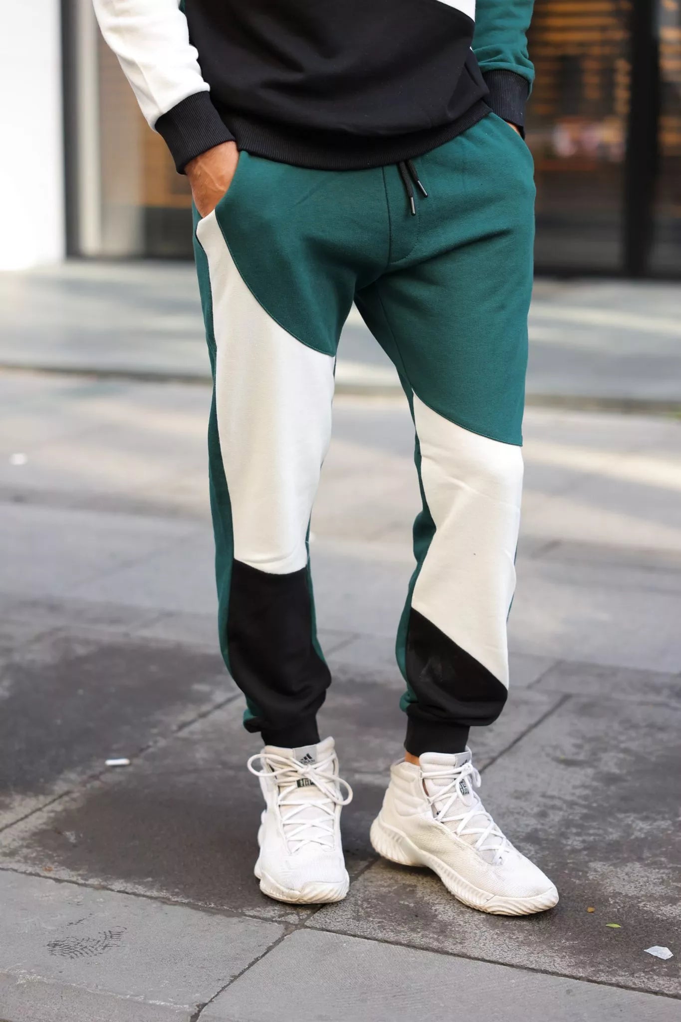 Žalias kelių spalvų vyriškas komplektas Hipos