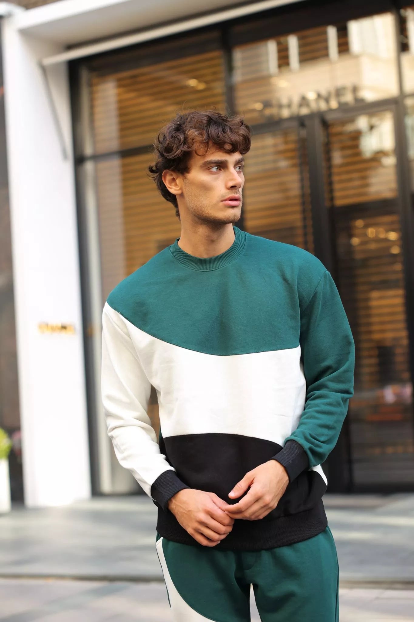 Žalias kelių spalvų vyriškas komplektas Hipos